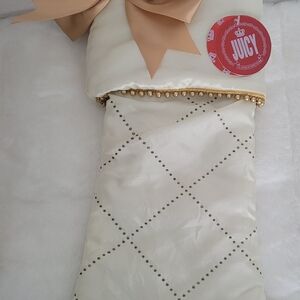 Juicy Couture Cream Stocking with Gold Bow